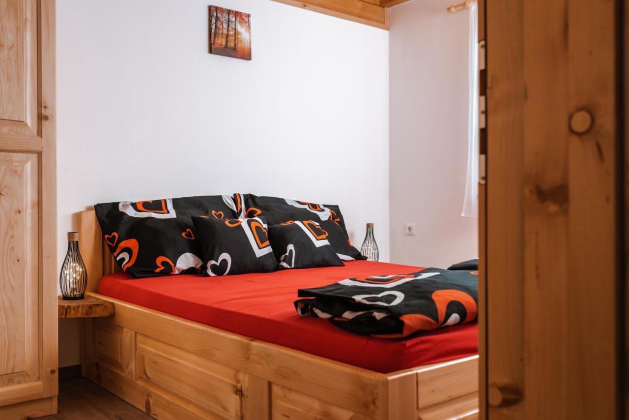 Apartmaji Gracner Dramlje Экстерьер фото
