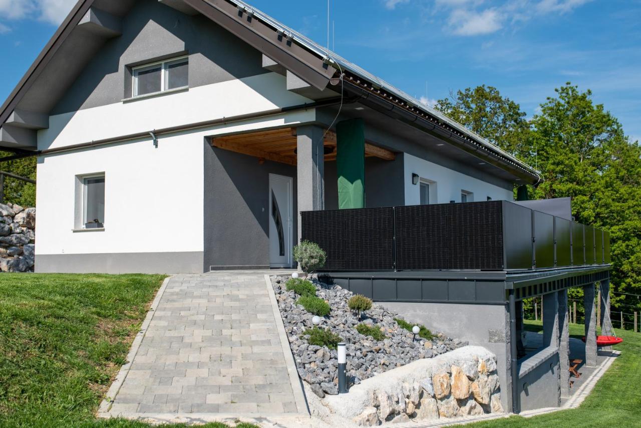 Apartmaji Gracner Dramlje Экстерьер фото